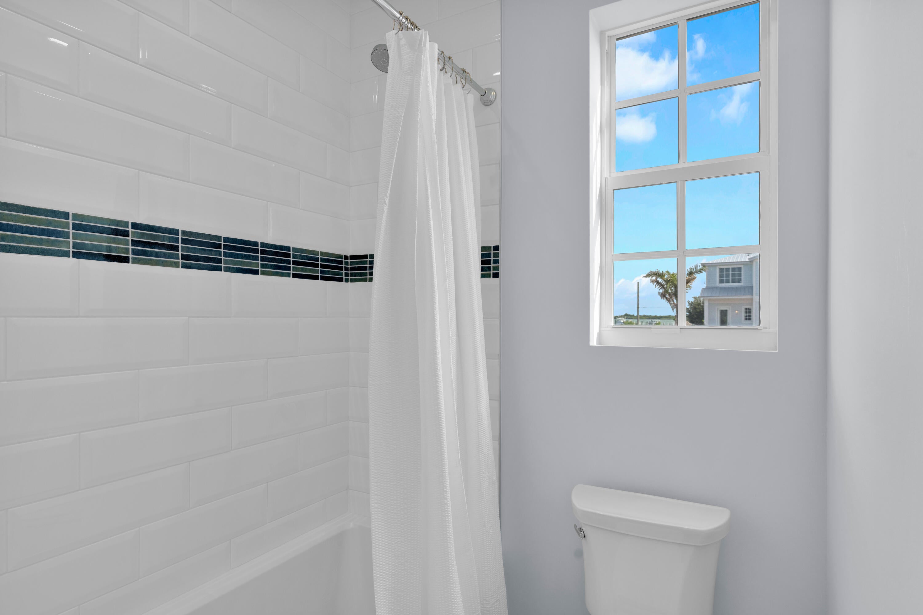 Marathon, Florida, 33050, United States, 5 Bedrooms Bedrooms, ,5 BathroomsBathrooms,Residential,Active,2014626