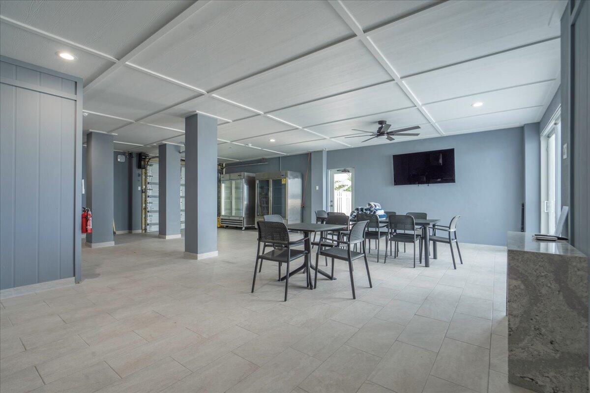 Marathon, Florida, 33050, United States, 5 Bedrooms Bedrooms, ,5 BathroomsBathrooms,Residential,Active,1998589