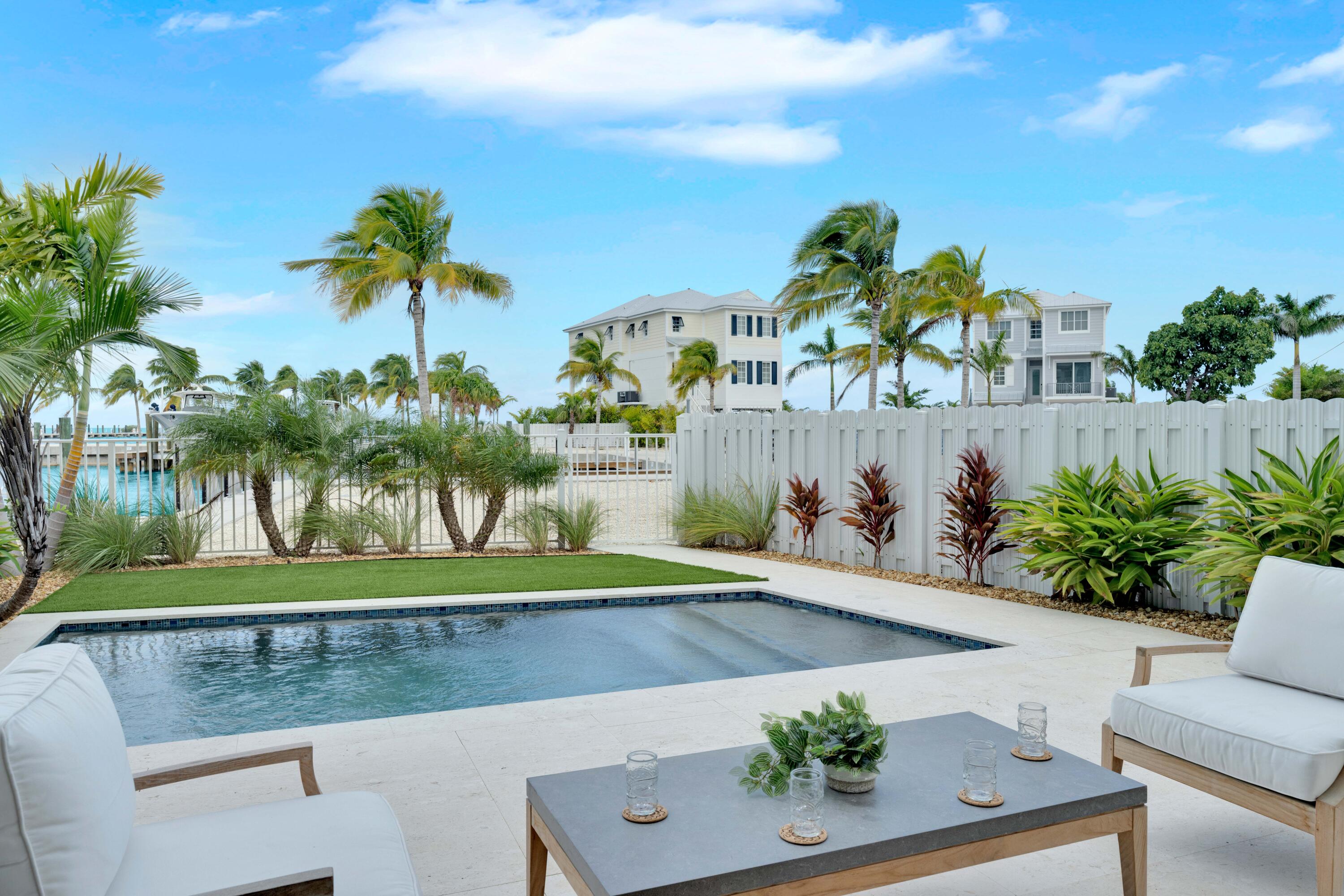 Marathon, Florida, 33050, United States, 5 Bedrooms Bedrooms, ,5 BathroomsBathrooms,Residential,Active,2014626