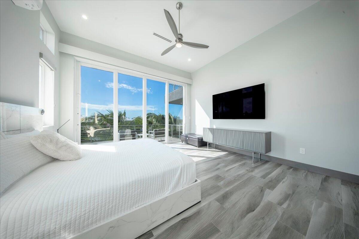 Marathon, Florida, 33050, United States, 3 Bedrooms Bedrooms, ,3 BathroomsBathrooms,Residential,Active,1998583