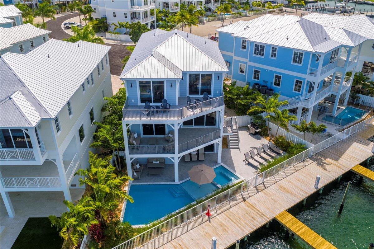 Marathon, Florida, 33050, United States, 5 Bedrooms Bedrooms, ,5 BathroomsBathrooms,Residential,Active,1998589