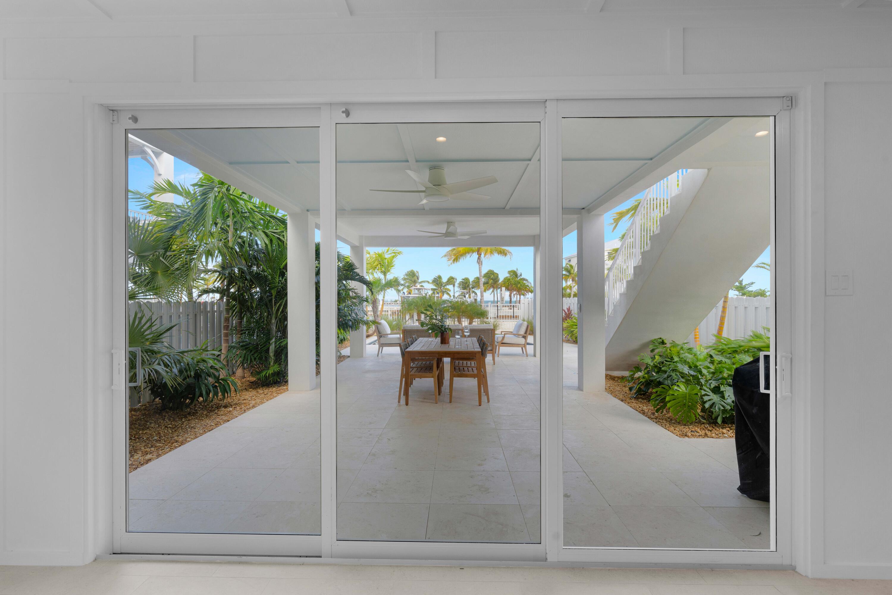 Marathon, Florida, 33050, United States, 5 Bedrooms Bedrooms, ,5 BathroomsBathrooms,Residential,Active,2014626