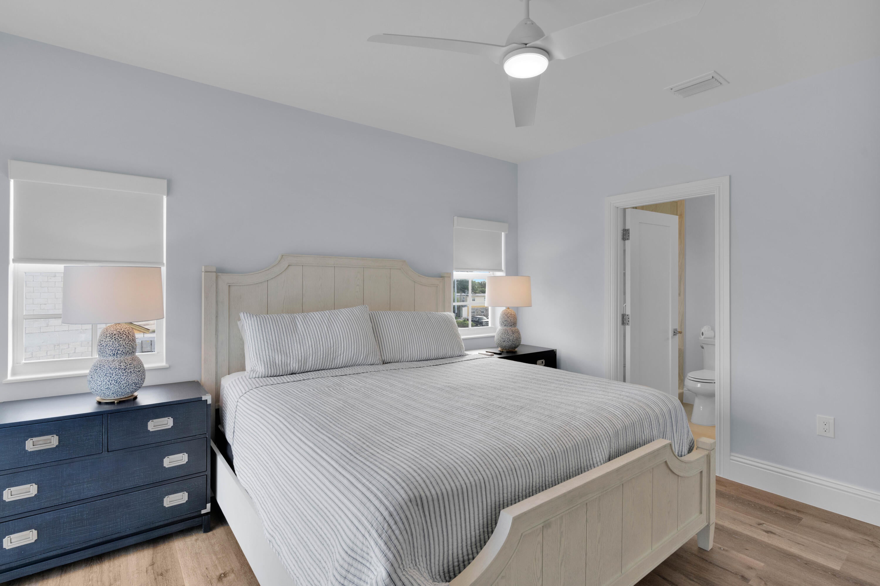 Marathon, Florida, 33050, United States, 5 Bedrooms Bedrooms, ,5 BathroomsBathrooms,Residential,Active,2014626