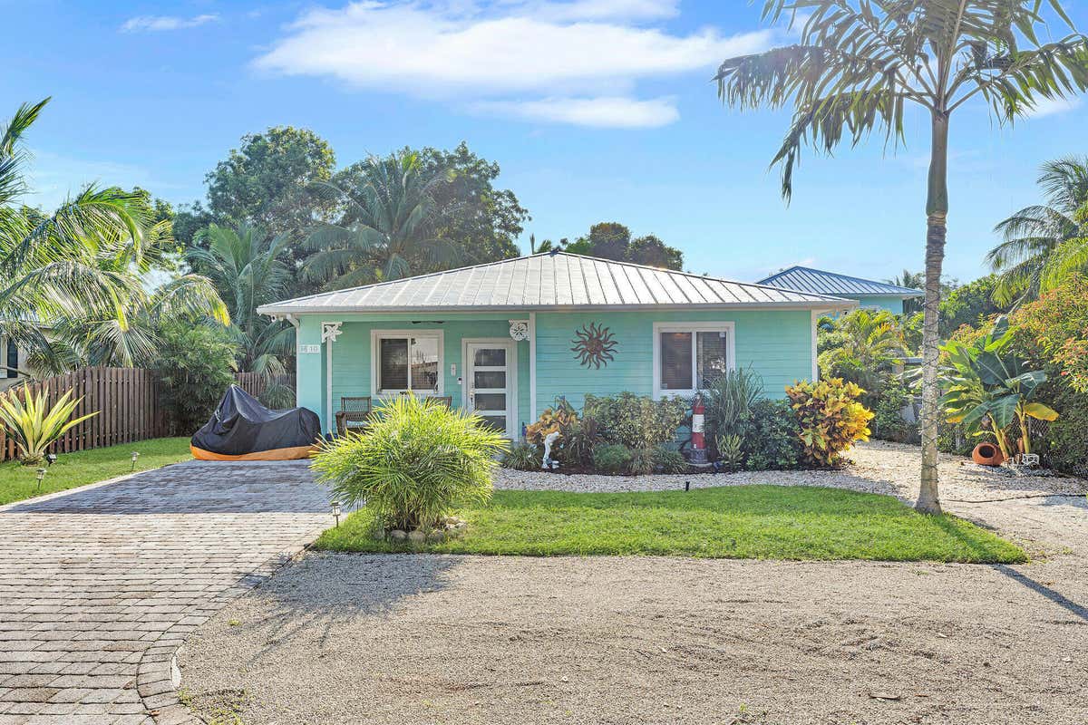 10 ROSE PL, KEY LARGO, FL 33037, photo 1 of 40