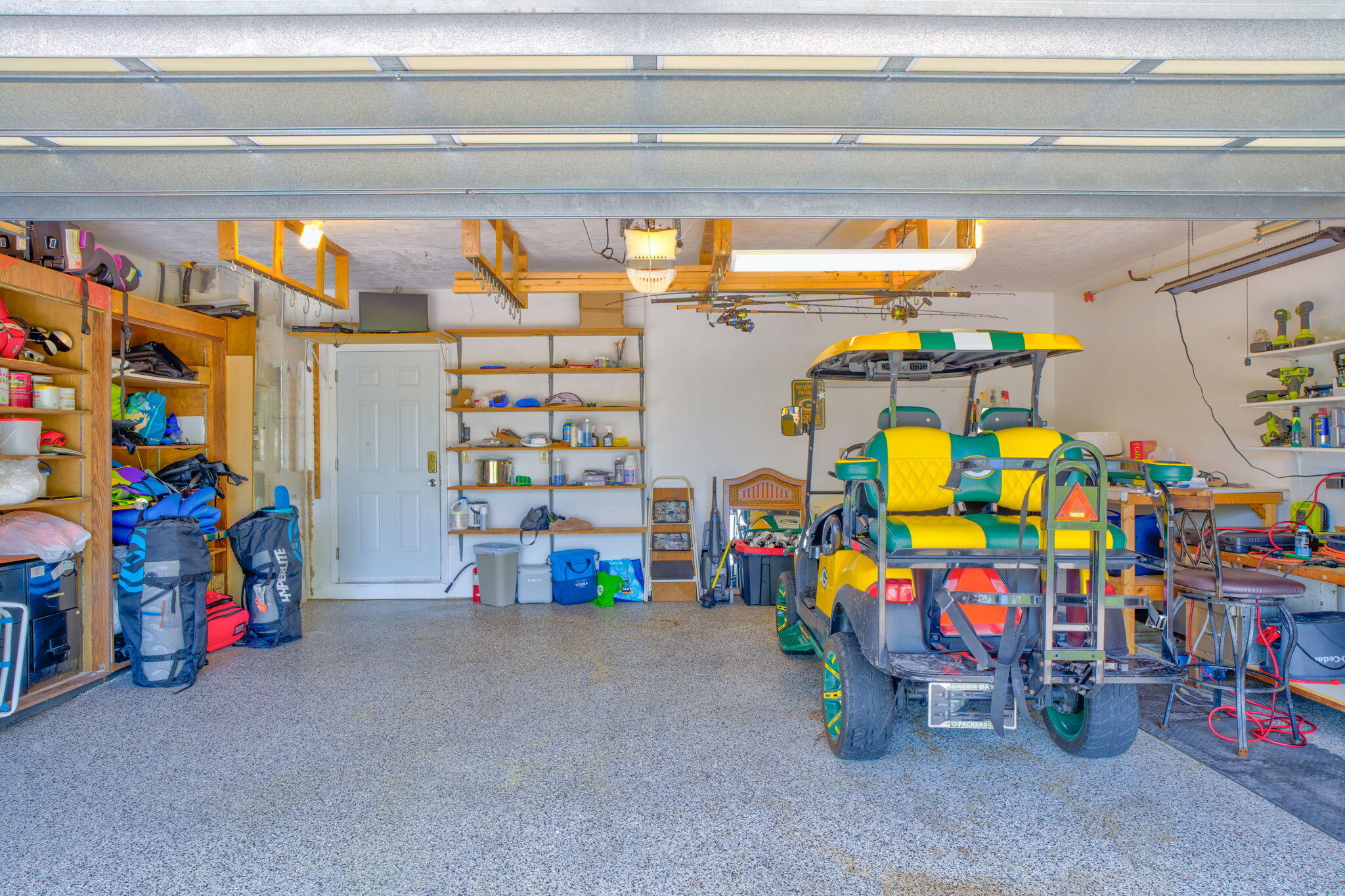 Marathon, Florida, 33050, United States, 3 Bedrooms Bedrooms, ,4 BathroomsBathrooms,Residential,Active,2007211