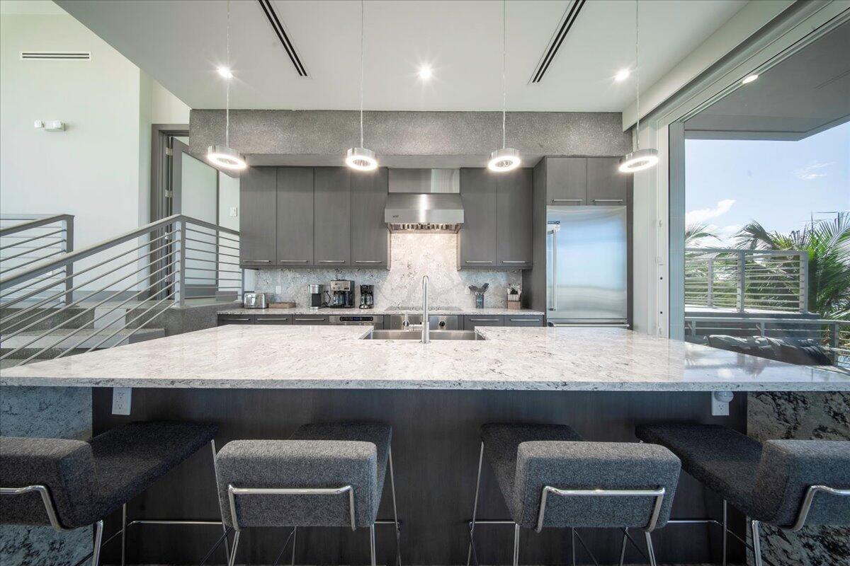 Marathon, Florida, 33050, United States, 3 Bedrooms Bedrooms, ,3 BathroomsBathrooms,Residential,Active,1998583