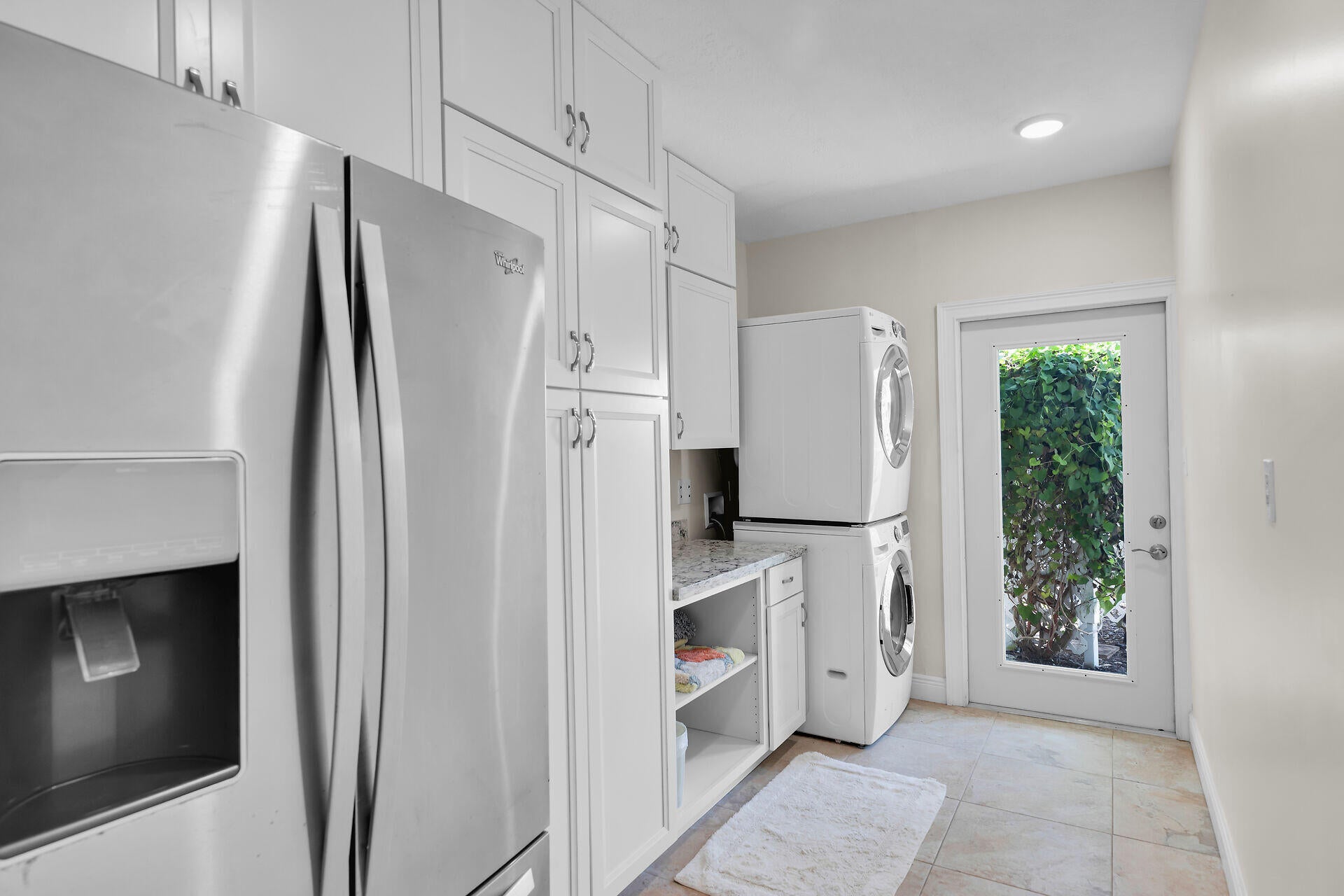 Marathon, Florida, 33050, United States, 3 Bedrooms Bedrooms, ,4 BathroomsBathrooms,Residential,Active,2007211