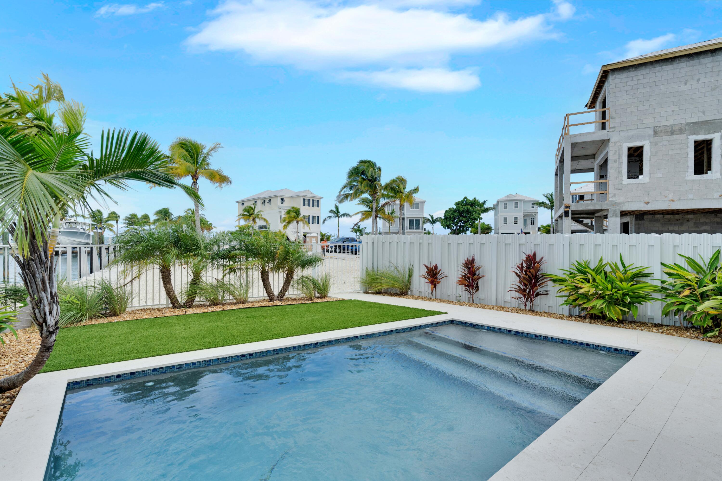 Marathon, Florida, 33050, United States, 5 Bedrooms Bedrooms, ,5 BathroomsBathrooms,Residential,Active,2014626