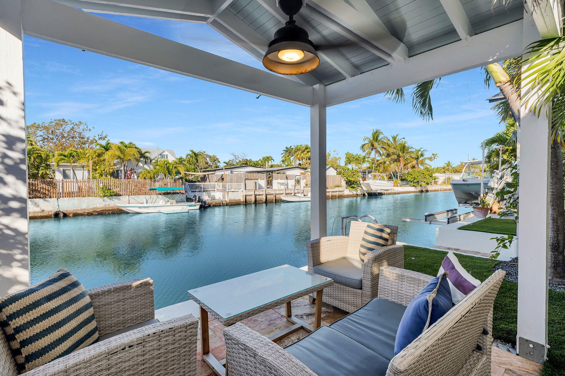 Key Haven, Florida, 33040, United States, 4 Bedrooms Bedrooms, ,3 BathroomsBathrooms,Residential,Active,1905363