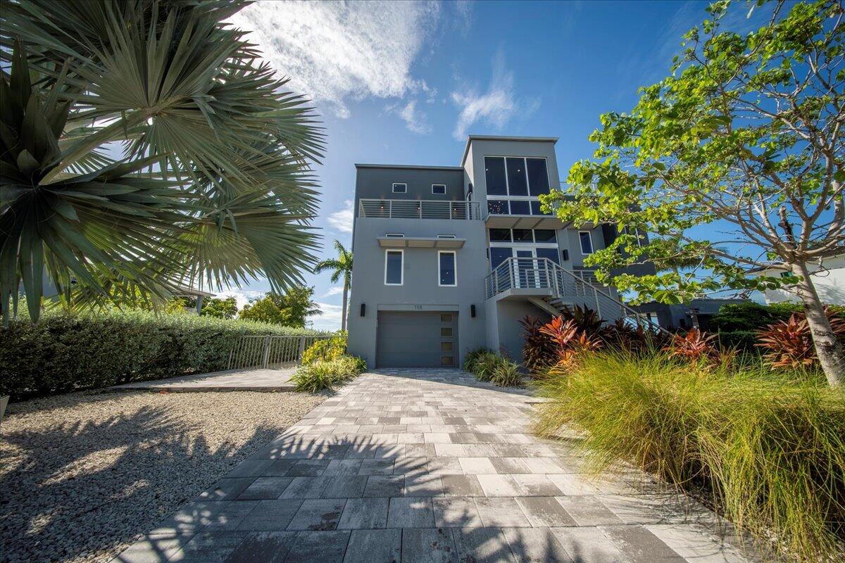 Marathon, Florida, 33050, United States, 3 Bedrooms Bedrooms, ,3 BathroomsBathrooms,Residential,Active,1998583