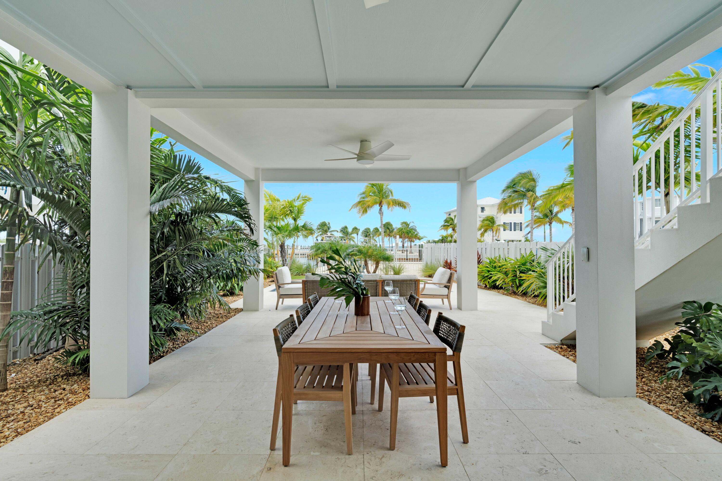 Marathon, Florida, 33050, United States, 5 Bedrooms Bedrooms, ,5 BathroomsBathrooms,Residential,Active,2014626