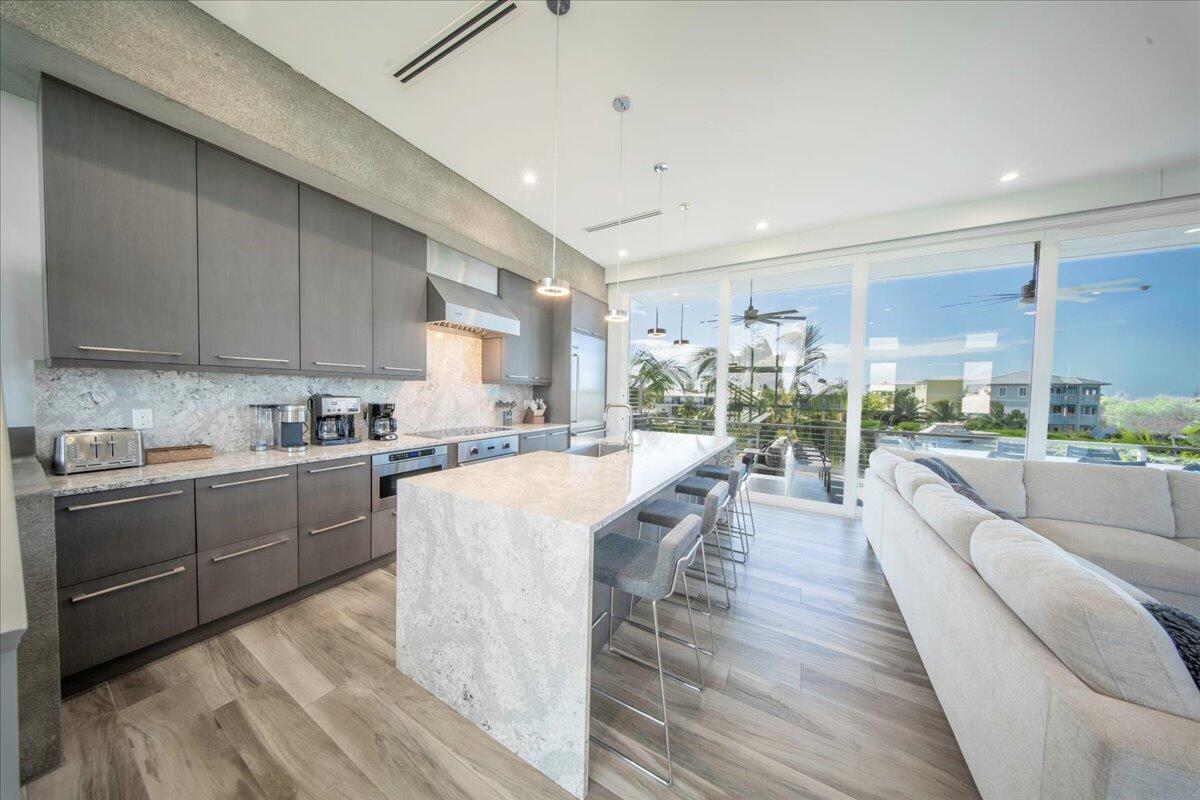 Marathon, Florida, 33050, United States, 3 Bedrooms Bedrooms, ,3 BathroomsBathrooms,Residential,Active,1998583