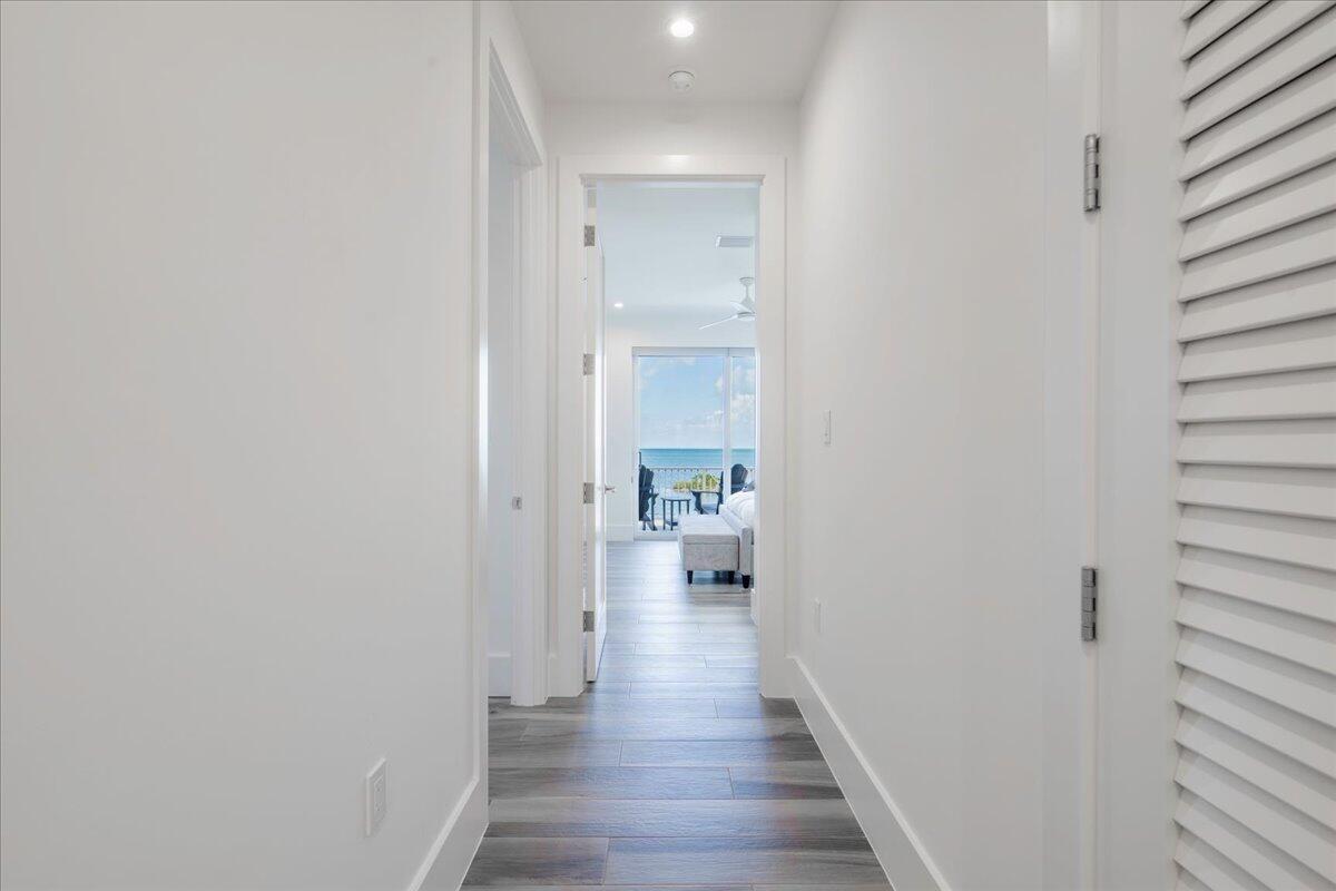 Marathon, Florida, 33050, United States, 5 Bedrooms Bedrooms, ,5 BathroomsBathrooms,Residential,Active,1998589