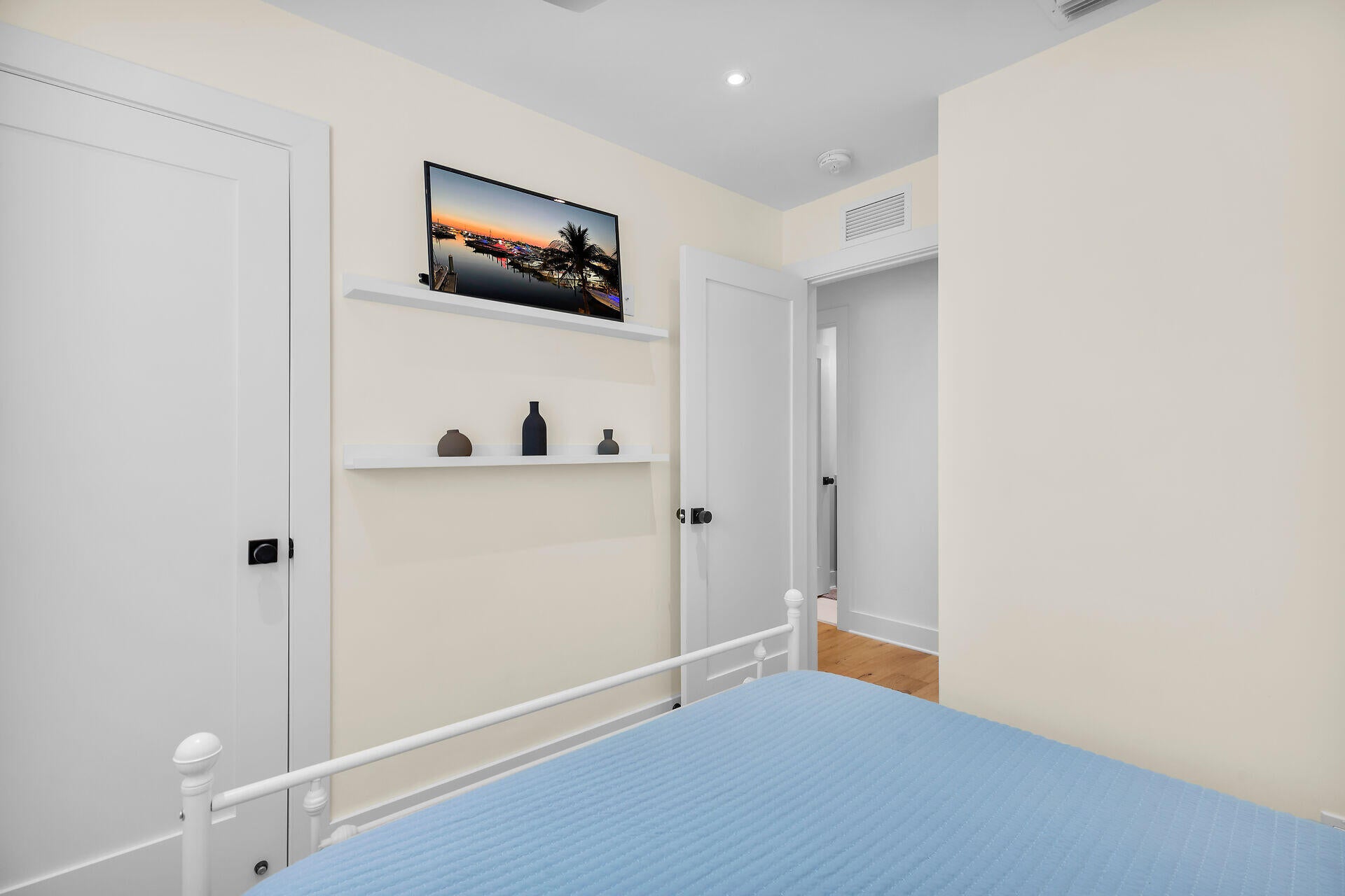 Key Haven, Florida, 33040, United States, 4 Bedrooms Bedrooms, ,3 BathroomsBathrooms,Residential,Active,1905363