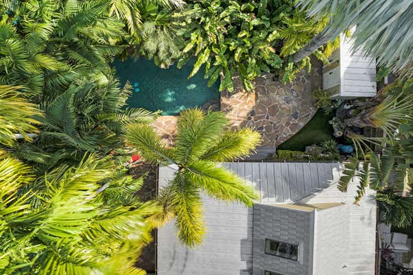 906 SOUTHARD ST, KEY WEST, FL 33040, photo 2 of 70