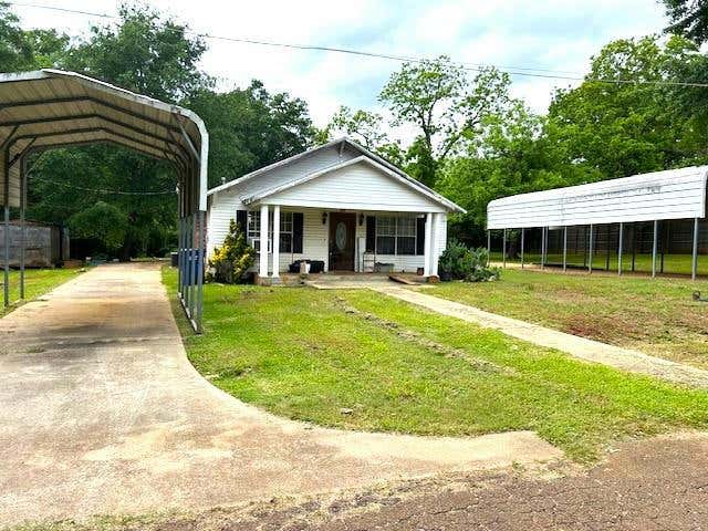 208 S CLARK ST, SAN AUGUSTINE, TX 75972, photo 1 of 19