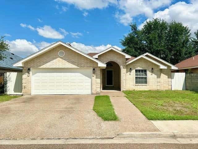 222 N BEACH LN, LAREDO, TX 78041, photo 1 of 40