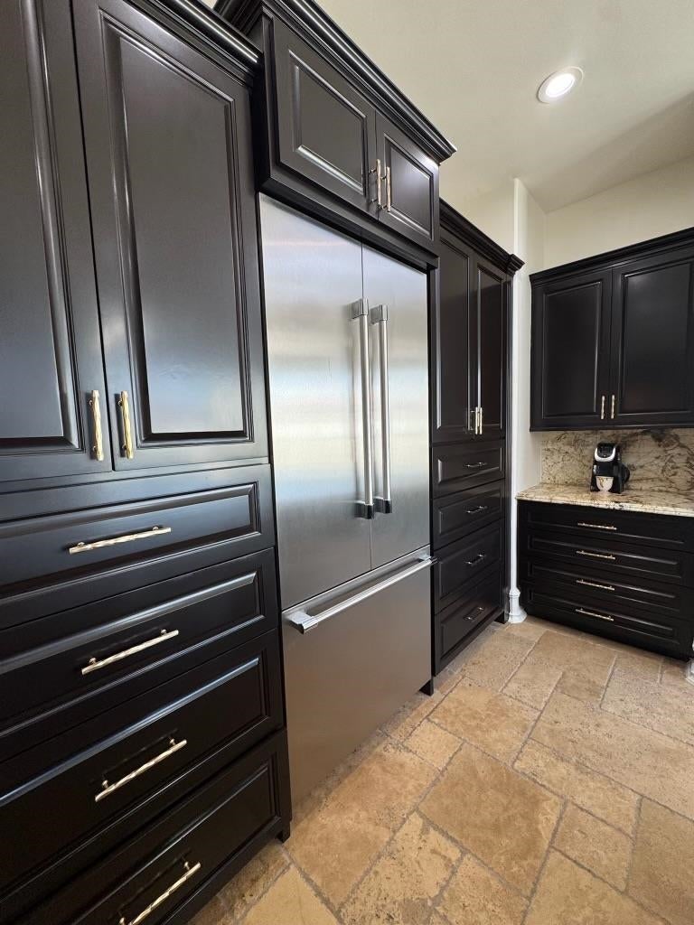 Laredo, Texas, 78041, United States, 6 Bedrooms Bedrooms, ,5 BathroomsBathrooms,Residential,Active,1903199