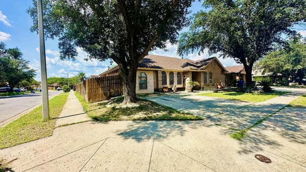 137 ASHTON LOOP, LAREDO, TX 78045, photo 5 of 34