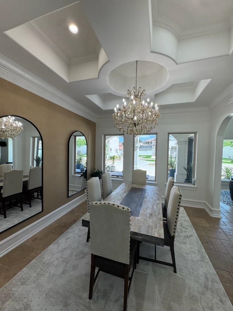 Laredo, Texas, 78041, United States, 6 Bedrooms Bedrooms, ,5 BathroomsBathrooms,Residential,Active,1903199