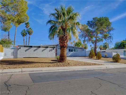 3176 BURNHAM AVE, LAS VEGAS, NV 89169, photo 4 of 65