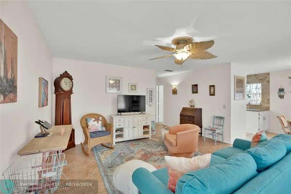 6 VISTA GARDENS TRL APT 206, VERO BEACH, FL 32962 - Image 1