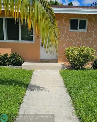 35 NW 197TH ST, MIAMI, FL 33169, photo 4 of 13