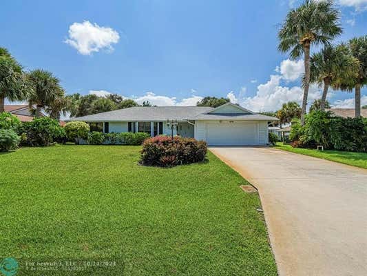 375 10TH ST SW, VERO BEACH, FL 32962, photo 3 of 51