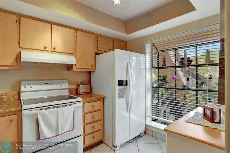 2233 SW 15TH ST APT 213, DEERFIELD BEACH, FL 33442, photo 1 of 45