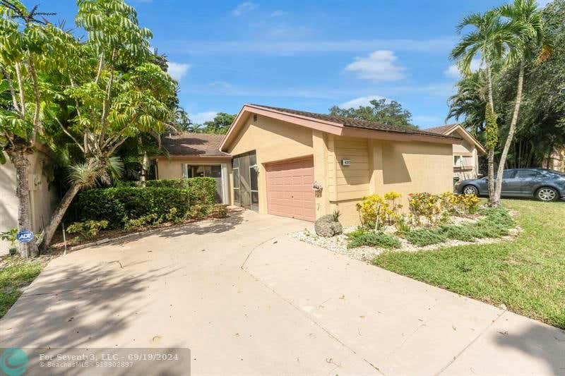 4373 ACACIA CIR, COCONUT CREEK, FL 33066, photo 1 of 22