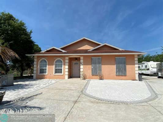 440 N CORAL ST, CLEWISTON, FL 33440 - Image 1