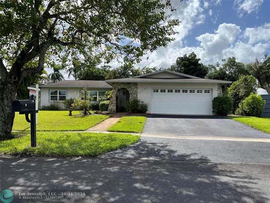 11130 NW 17TH CT, PEMBROKE PINES, FL 33026 - Image 1