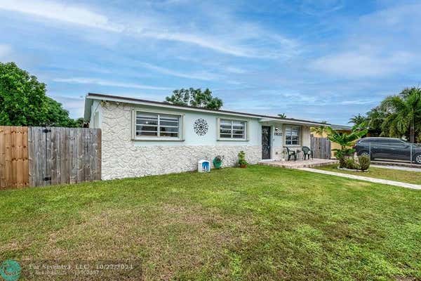 19532 SW 120TH AVE, MIAMI, FL 33177 - Image 1