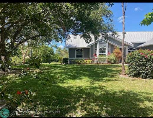 2185 SW FOREST HILLS LN, PALM CITY, FL 34990 - Image 1