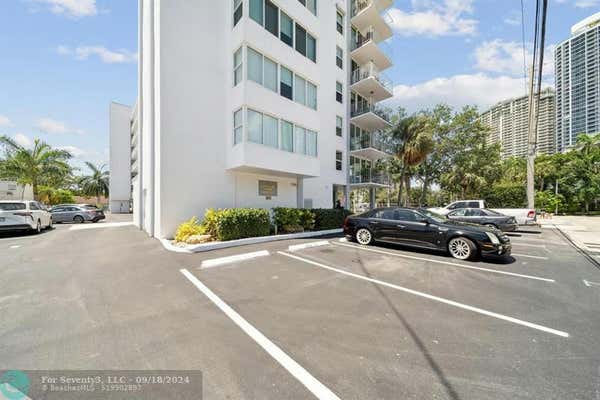 800 SE 4TH ST APT 104, FORT LAUDERDALE, FL 33301, photo 4 of 38