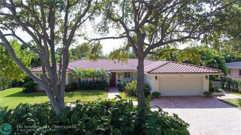 2732 NE 29TH CT, FORT LAUDERDALE, FL 33306, photo 1 of 17