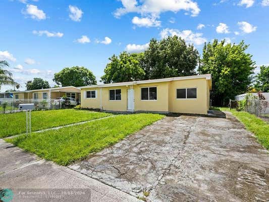 4000 NW 195TH ST, MIAMI GARDENS, FL 33055, photo 3 of 27