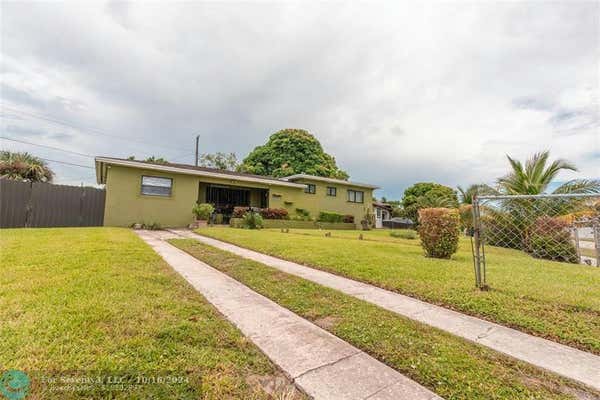 19035 NW 8TH AVE, MIAMI, FL 33169, photo 4 of 38