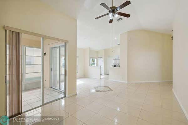 316 NW TREELINE TRCE, PORT ST LUCIE, FL 34986, photo 4 of 35