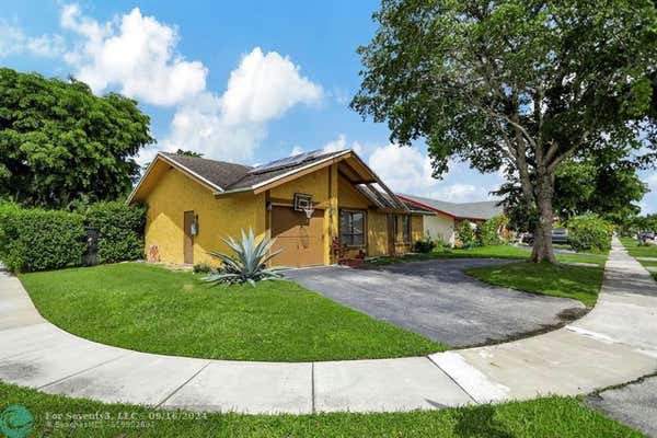 1411 SW 82ND TER, NORTH LAUDERDALE, FL 33068, photo 2 of 24