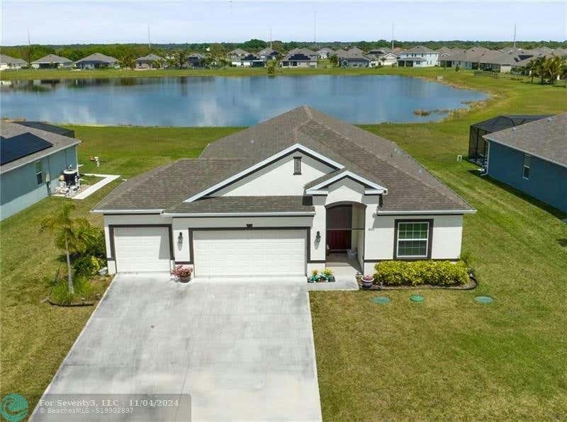 8351 LAGUNA CIR, OTHER CITY - IN THE STATE OF FLORIDA, FL 32976, photo 1 of 19