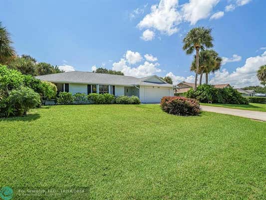 375 10TH ST SW, VERO BEACH, FL 32962, photo 4 of 51