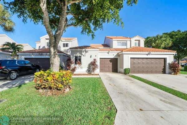 10455 LAKE VISTA CIR # 10455, BOCA RATON, FL 33498, photo 2 of 45