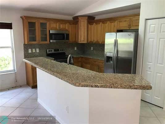 7836 NW 60TH LN, PARKLAND, FL 33067, photo 3 of 15