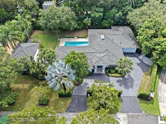 690 CALATRAVA AVE, CORAL GABLES, FL 33143 - Image 1