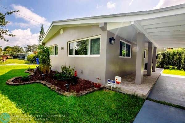 217 S 57TH TER, HOLLYWOOD, FL 33023 - Image 1