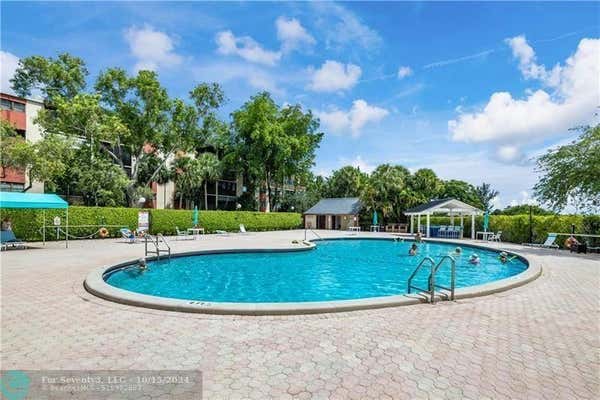 2200 S CYPRESS BEND DR APT 905, POMPANO BEACH, FL 33069 - Image 1