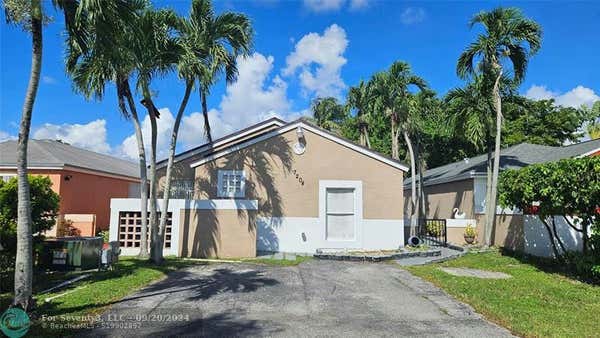 7204 SW 149TH CT, MIAMI, FL 33193 - Image 1