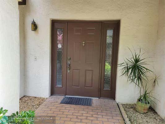 2556 CARAMBOLA CIR N # 1843, COCONUT CREEK, FL 33066 - Image 1