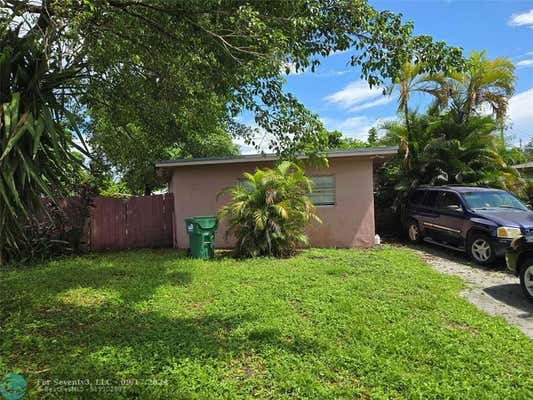 19521 NW 1ST CT, MIAMI, FL 33169 - Image 1